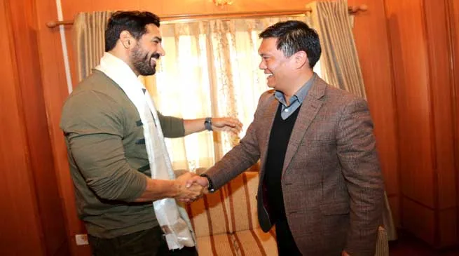 CM Khandu accords warm welcome to John Abraham