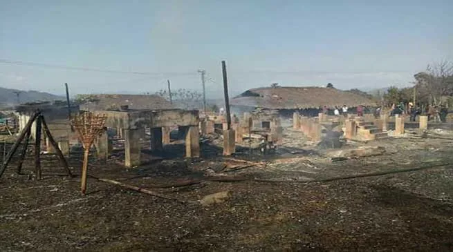 Khandu expressed shock over Fire incidents in West Siang district