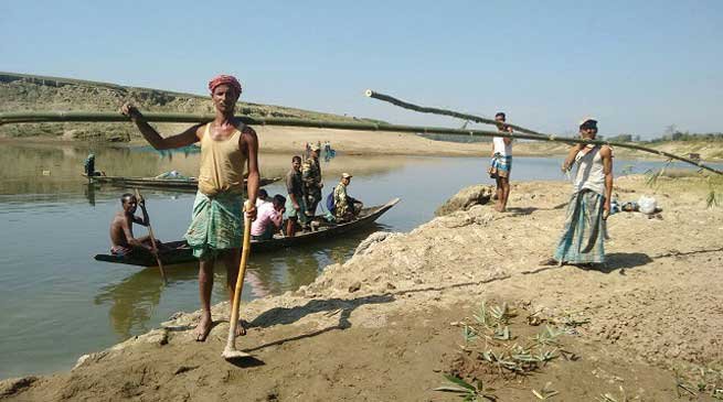 Farmers can cultivate their land up to International Border