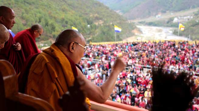 Dalai Lama Consecrates Thupsung Dhargya Ling Monastery in Dirang
