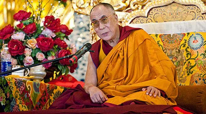 Dalai Lama Starts Teachings in Tawang Stadium