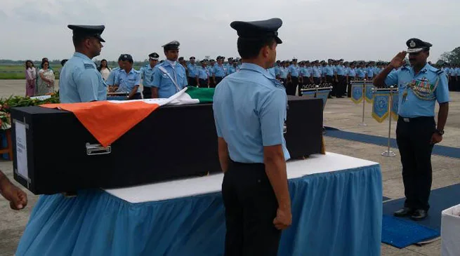 Assam- Dead bodies of Crashed Sukhoi-30 pilots recovered