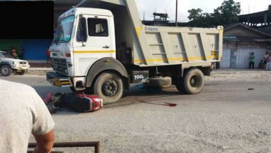 Scooty collided with Dumper- 1 dead, several injured