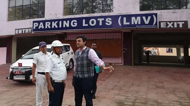Use Parking Lot DC Prince Dhawan appeal to citizen