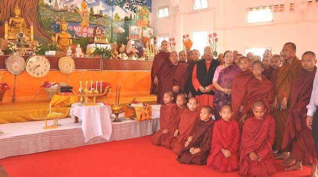 Namsai- Guv P B Acharya visits Buddhist Monastery