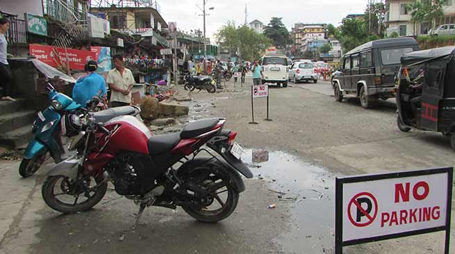 No Parking at Bank Tinali an eye wash, Massive awareness on traffic is required