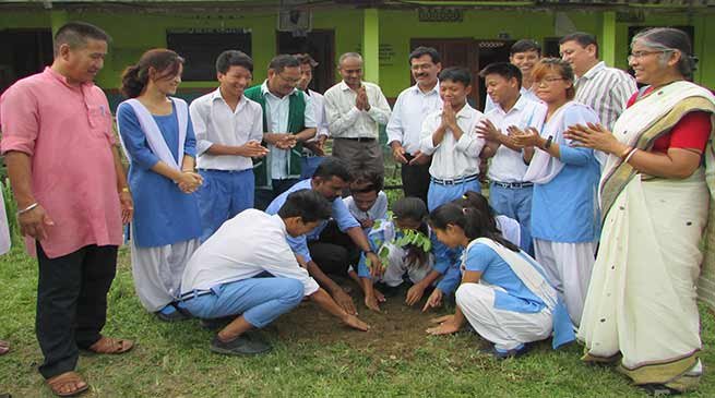 Mass sapling plantation at Abo Tani Vidya Niketan