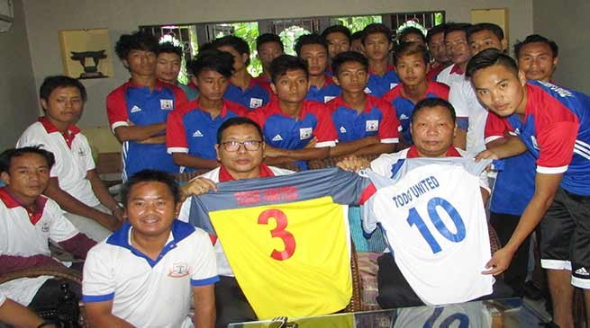 Sanjoy appeal the footballers to play in team spirit with brotherhood