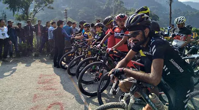 MTB cyclist flagged off at Kalaktang