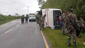 Bus carrying CRPF meet accident near Yupia, 9 injured