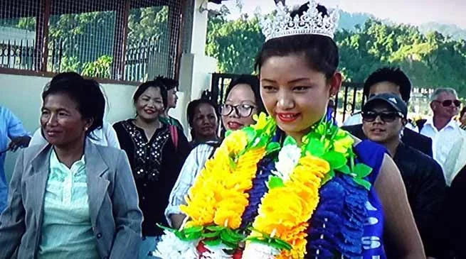 Rousing welcome to Biri Santi on her arrival to state