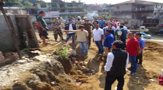 Locals alleges of excess land cutting for four lanning of NH-415
