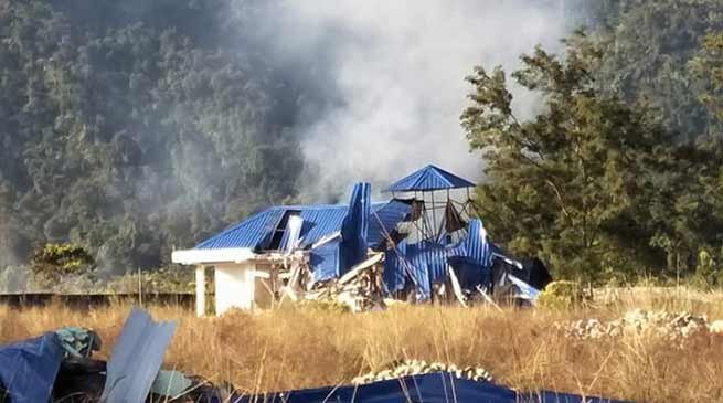Assam officials demolished tourist lodges at Assam-Arunachal border