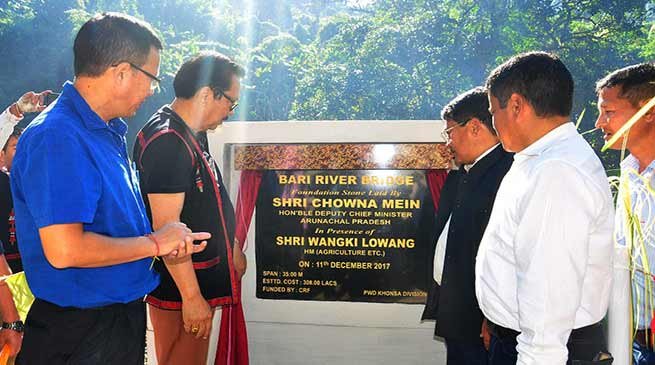 Chowna Mein lays foundation stone of Bridge over Bari-river