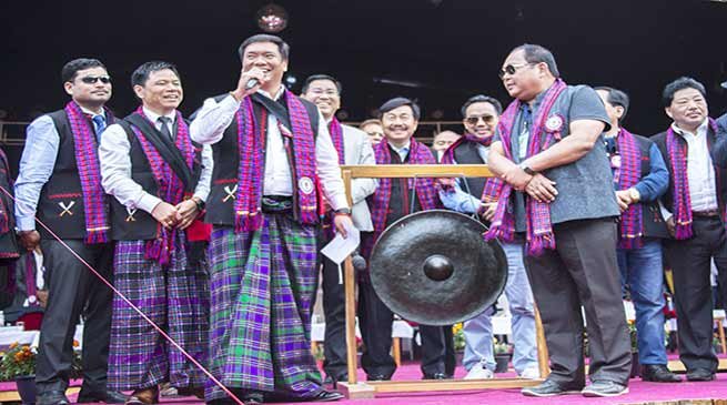 Arunachal: Pema Khandu declares Pangsau Pass International Festival open