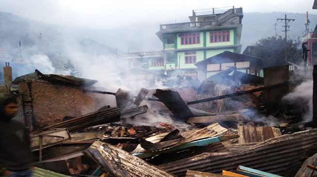 Arunachal: Massive Fire breaks out in Dirang , 50 houses  gutted