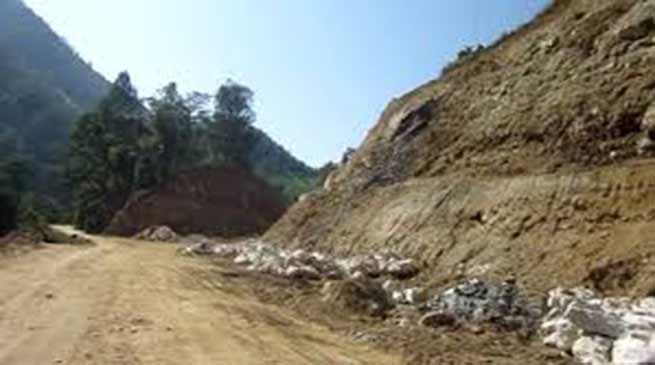 Arunachal: Chowna Mein discuss the issue on Potin to Pangin Trans-Arunachal Highway