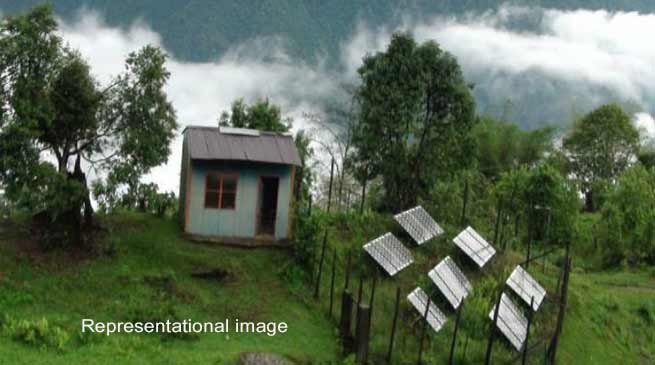Itanagar : DC inaugurates Solar Home Lighting System in Gibahappa village
