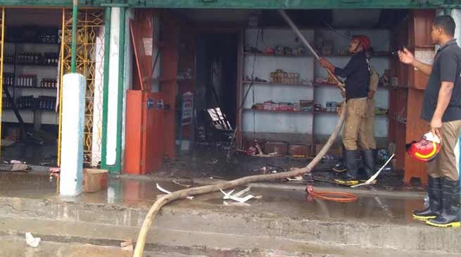 Arunachal: 3 shops gutted in fire mishap in Hollongi