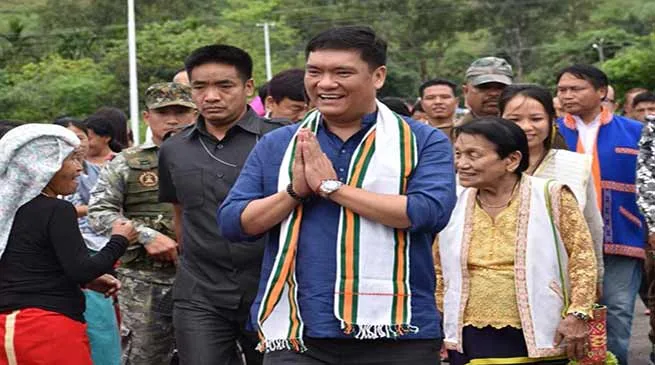 Arunachal: Khandu inspects flood protection site at Patsing