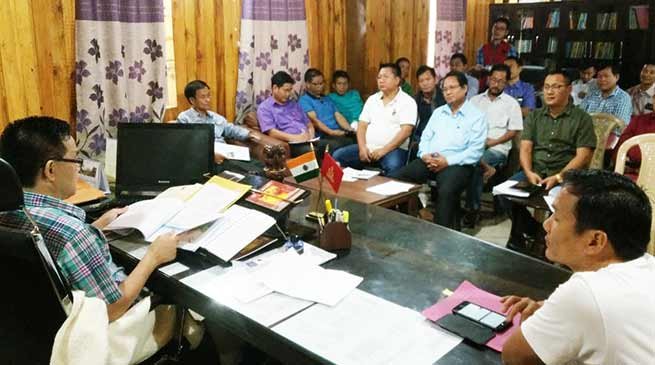 Arunachal:  DC Kra Daadi hold district review meeting