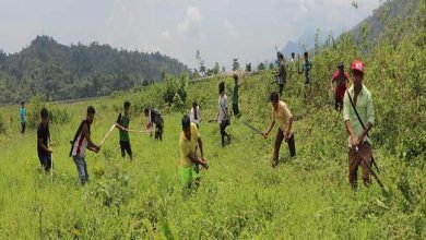 Arunachal: Puroik community conduct social service at Tomru Viilage