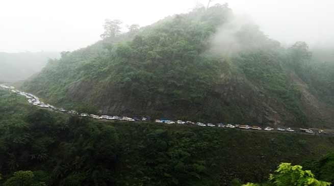Arunachal Pradesh: Heavy rain, Landslides continue in state 