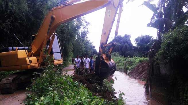 Arunachal: Social service held at flood hits Hollongi Patila