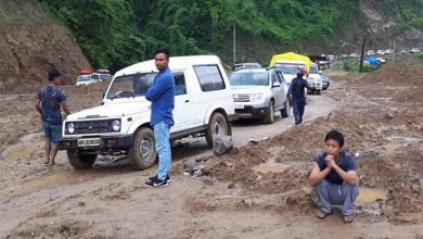 Arunachal: Hundreds stranded due to landslide on Hoj-Sagalee road