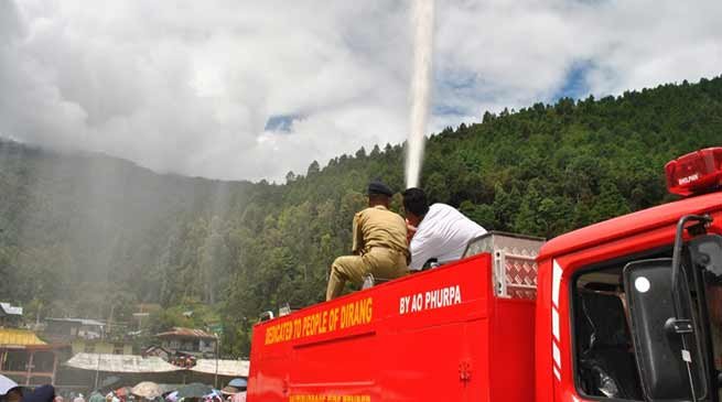 Arunachal: Phurpa donates Fire Tender to the people of Dirang