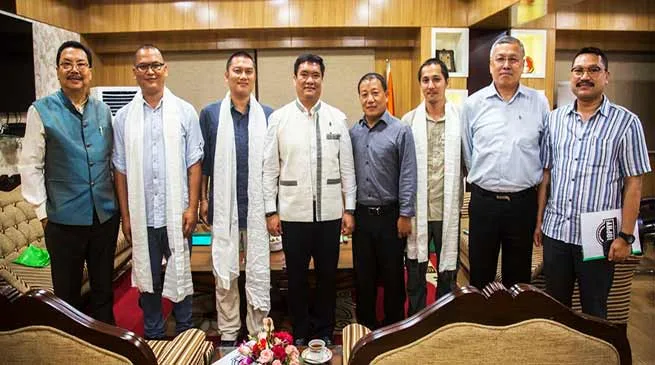 Arunachal: MOC members calls on CM Khandu