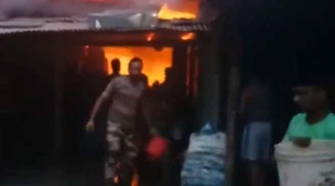 Arunachal: Massive fire at Bordumsa, seven shops gutted