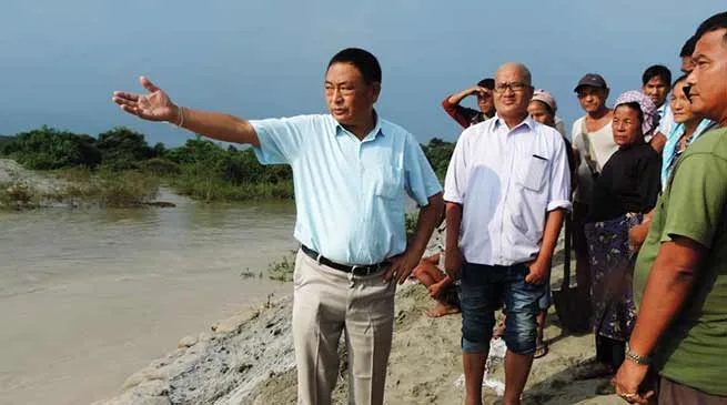Arunachal: Ering visits flood effected villages and erosion hit sites