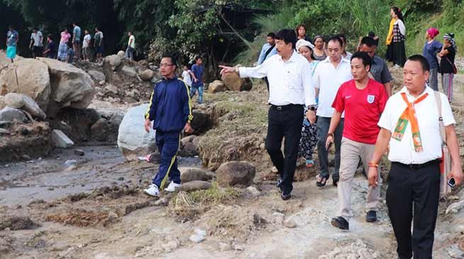 Arunachal: Tapir Gao visits flash flood hit Modirijo and DPVB colony