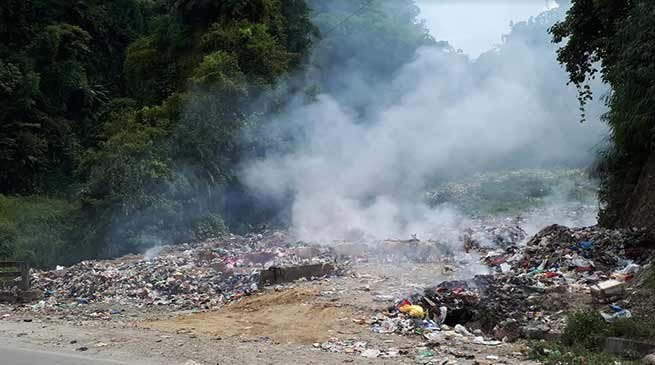 Arunachal:  Locals demanding shifting of garbage dumping ground from roadside