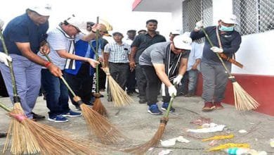 Arunachal: Kiren Rijiju takes part in Shramdaan held at Naharlagun Railway Station