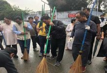 Arunachal CM takes part in a cleanliness drive