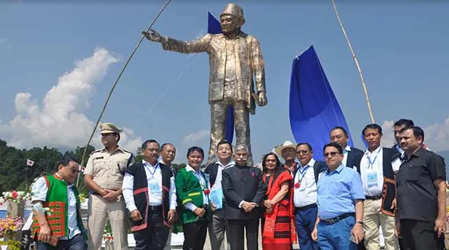Arunachal :  Governor unveiled statue of Golgi Bote Late Talom Rukbo