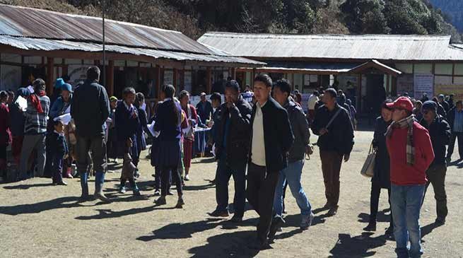 Arunachal: 'Sarkar Aapke Dwar' held at Thingbu in Tawang dist