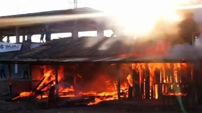 Arunachal: 5 shops gutted in Pasighat fire