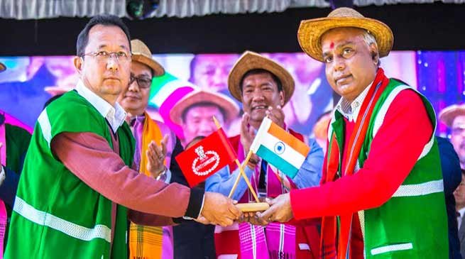 Arunachal; Khandu inaugurates new Lepa Rada district 