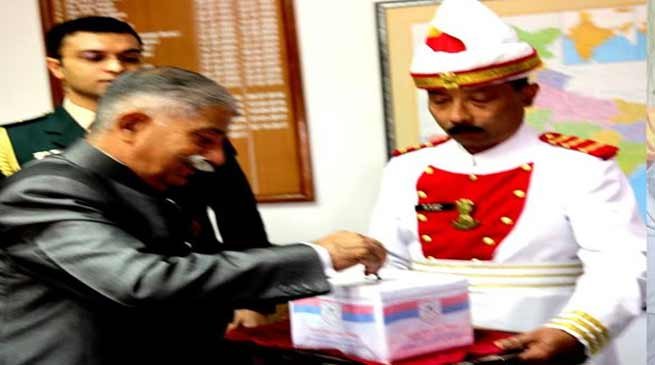 Arunachal Governor, Ministers and officials of Raj Bhavan donate towards Armed Forces Flag Day