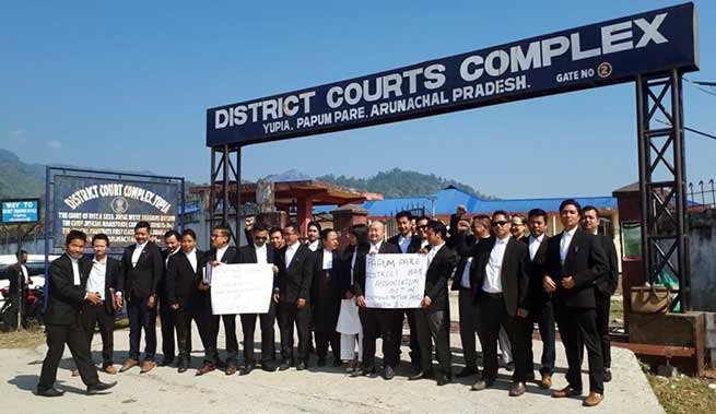 Arunachal:  Protest March by Advocates