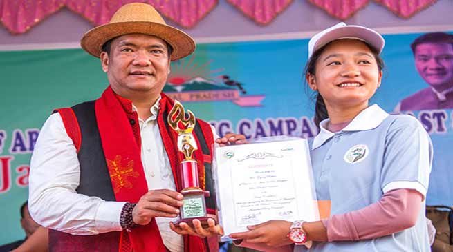 Arunachal CM felicitates Asha, Anganwadi workers at Kiyit Village