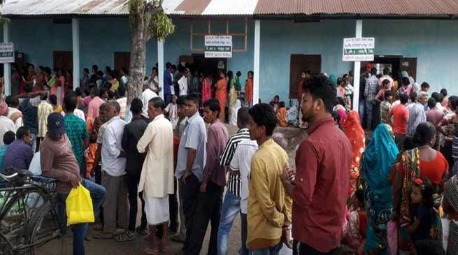 Lok Sabha Election 2019:  Voting Underway In 95 Seats, LIVE UPDATE