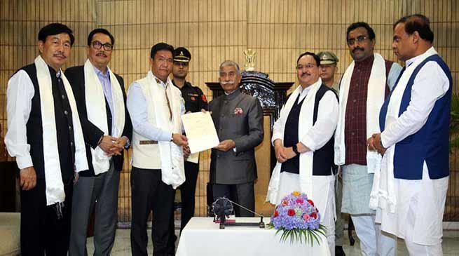 Arunachal: Governor invites Pema Khandu to form Government