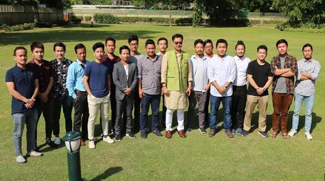 Arunachal's Students felicitates Kiren Rijiju in Delhi   