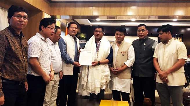 Arunachal: NPP gives its support to Pema Khandu led BJP Govt in state