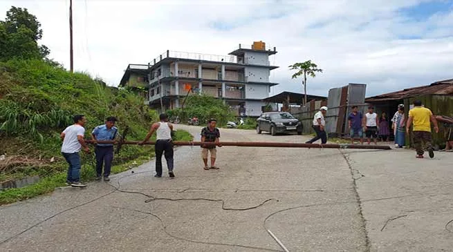 Itanagar:  Man electrocuted, electric pole fell down at AboTani-Niti Vihar road