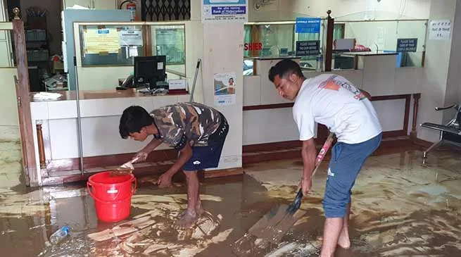 Itanagar: Rain water enters shops, bank premises due to poor drainage system